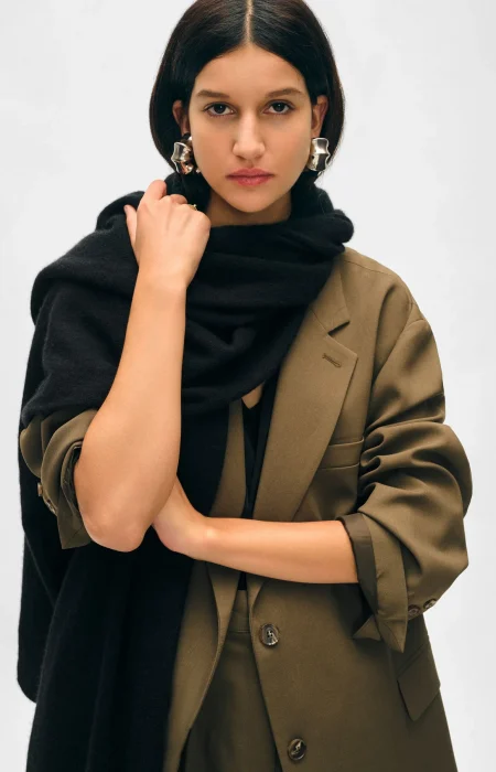 Cashmere Travel Wrap Black