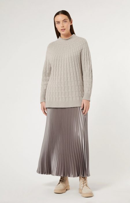 Cable-knit cashmere-blend sweater